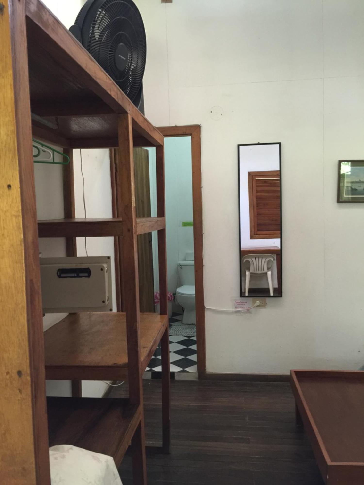 El Pargo Feliz Hotel Монтесума Екстериор снимка